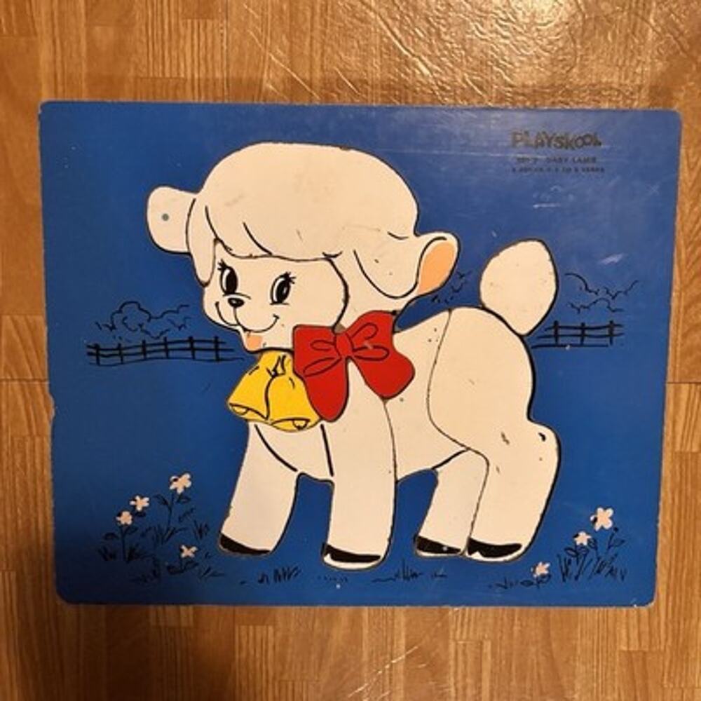 Vintage Playskool Baby Lamb Wooden Tray Puzzle 165-7 8 Piece Preschool Toy